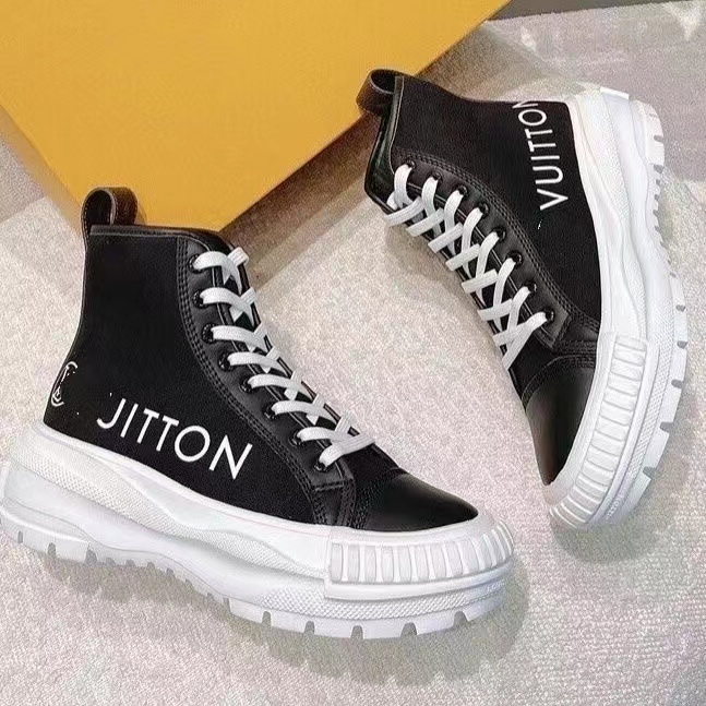 $58-LDN-723 LV gallery