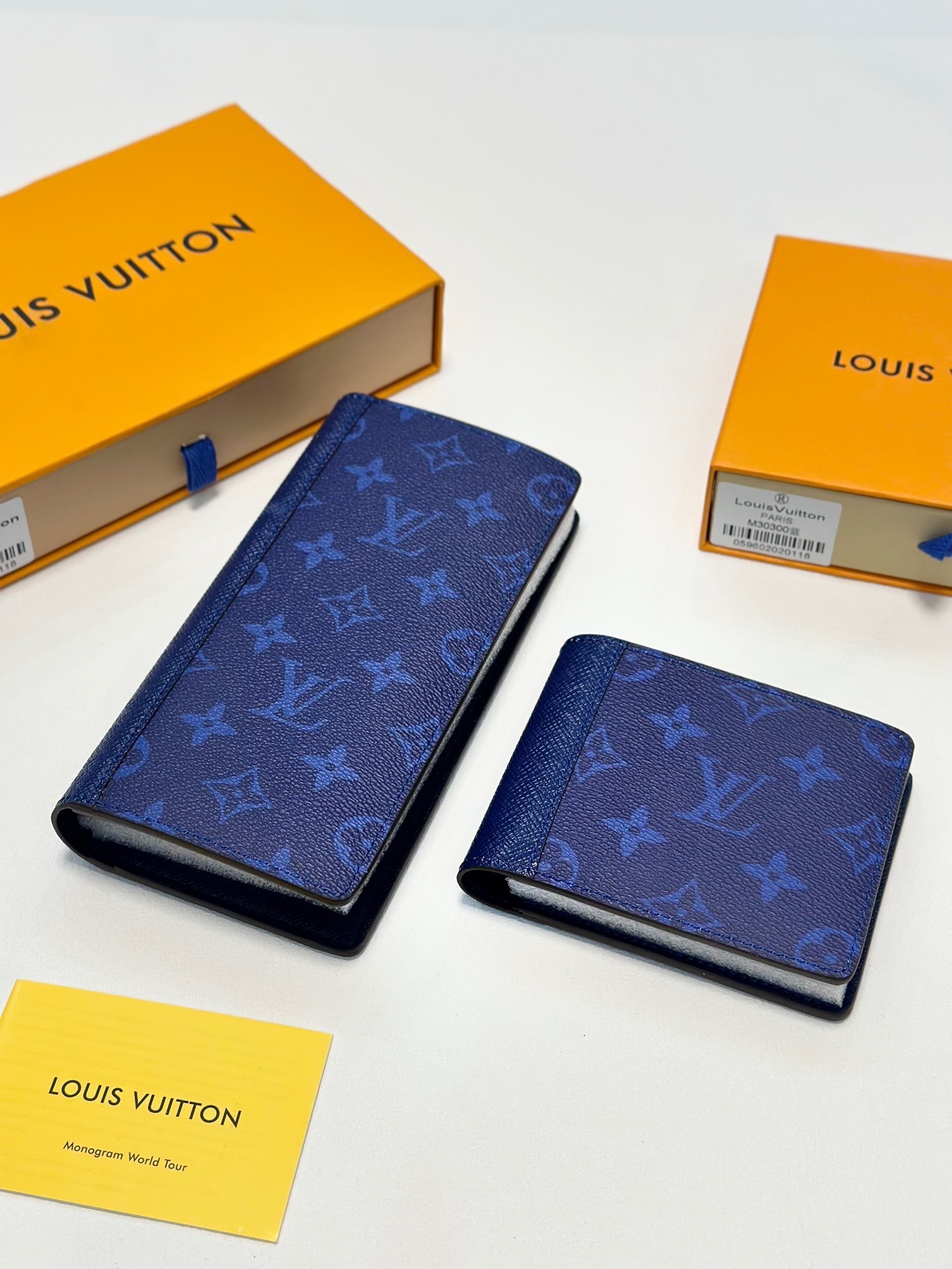 $58-LDN-743 LV gallery