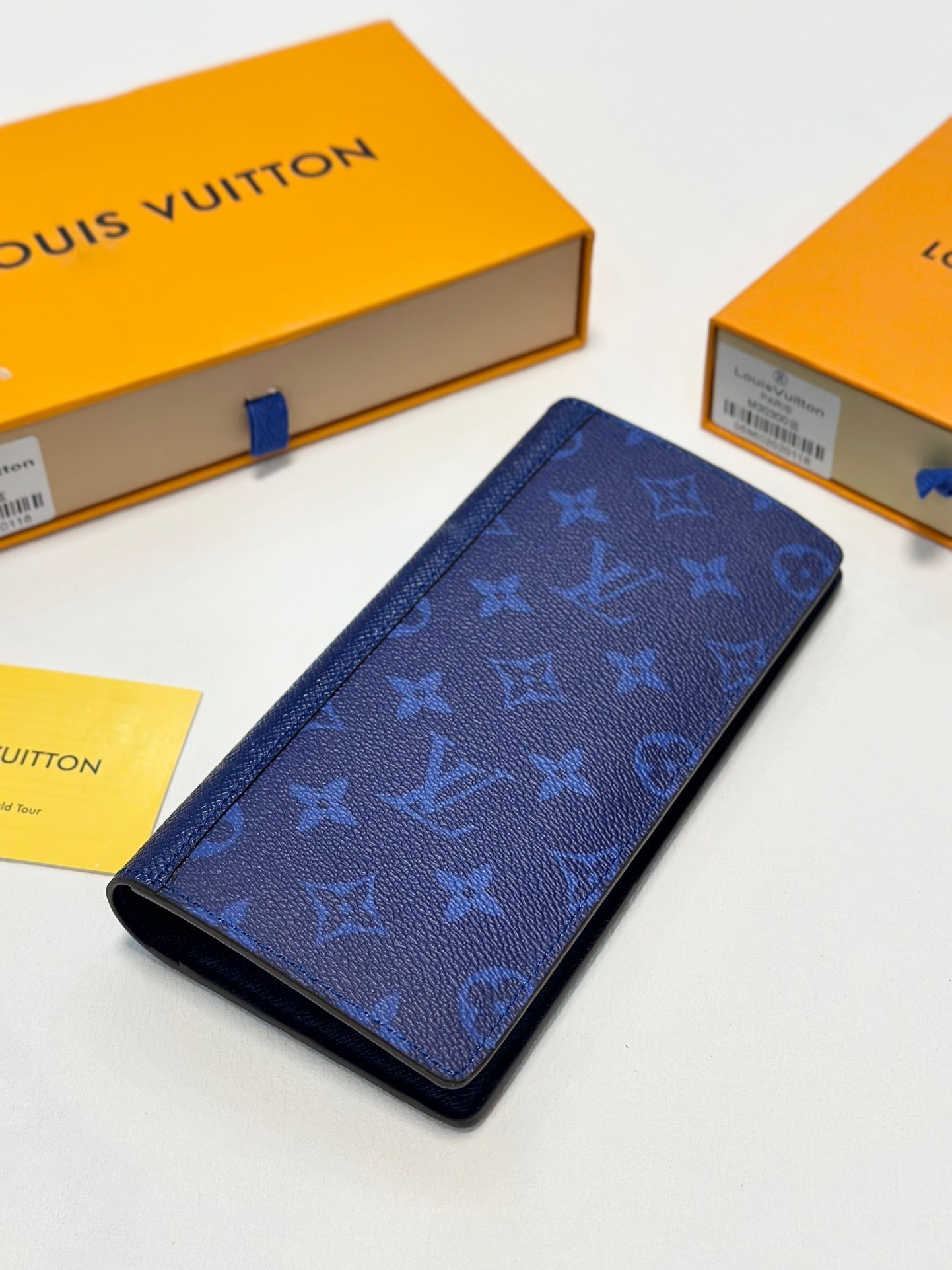 $58-LDN-743 LV gallery