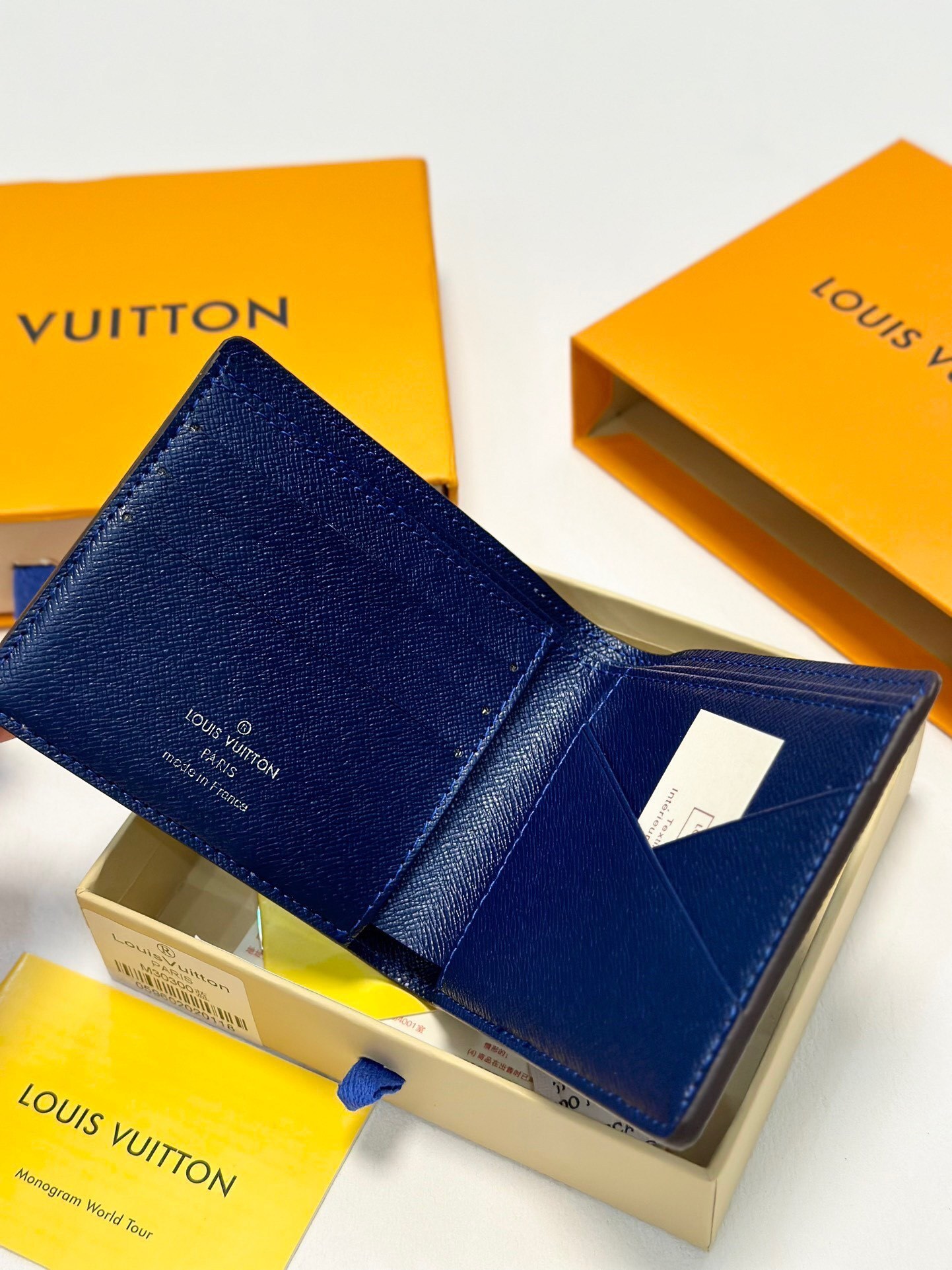 $58-LDN-743 LV gallery