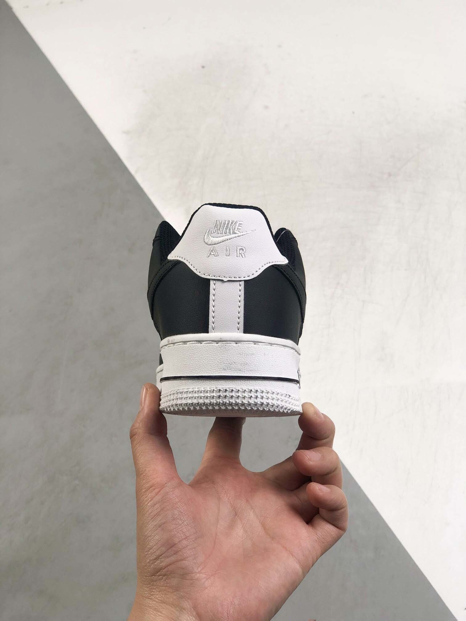 $58-LDN-80 NK gallery