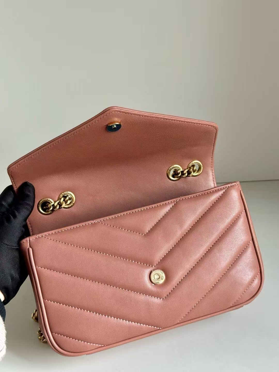 $58-LING-22 YSL gallery