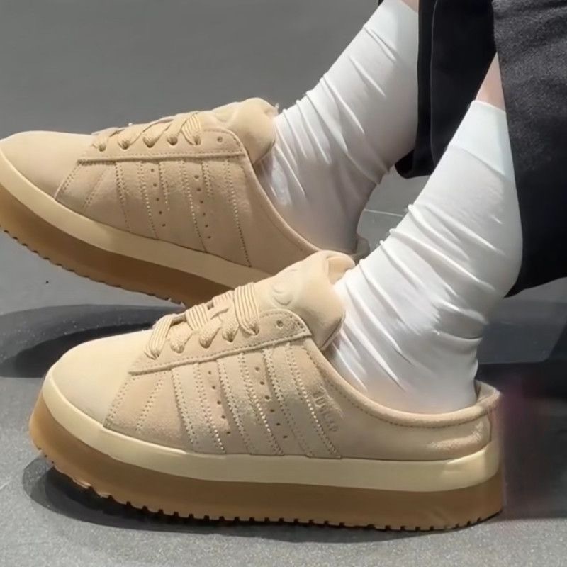 $58.8-LDN-892 UGG gallery