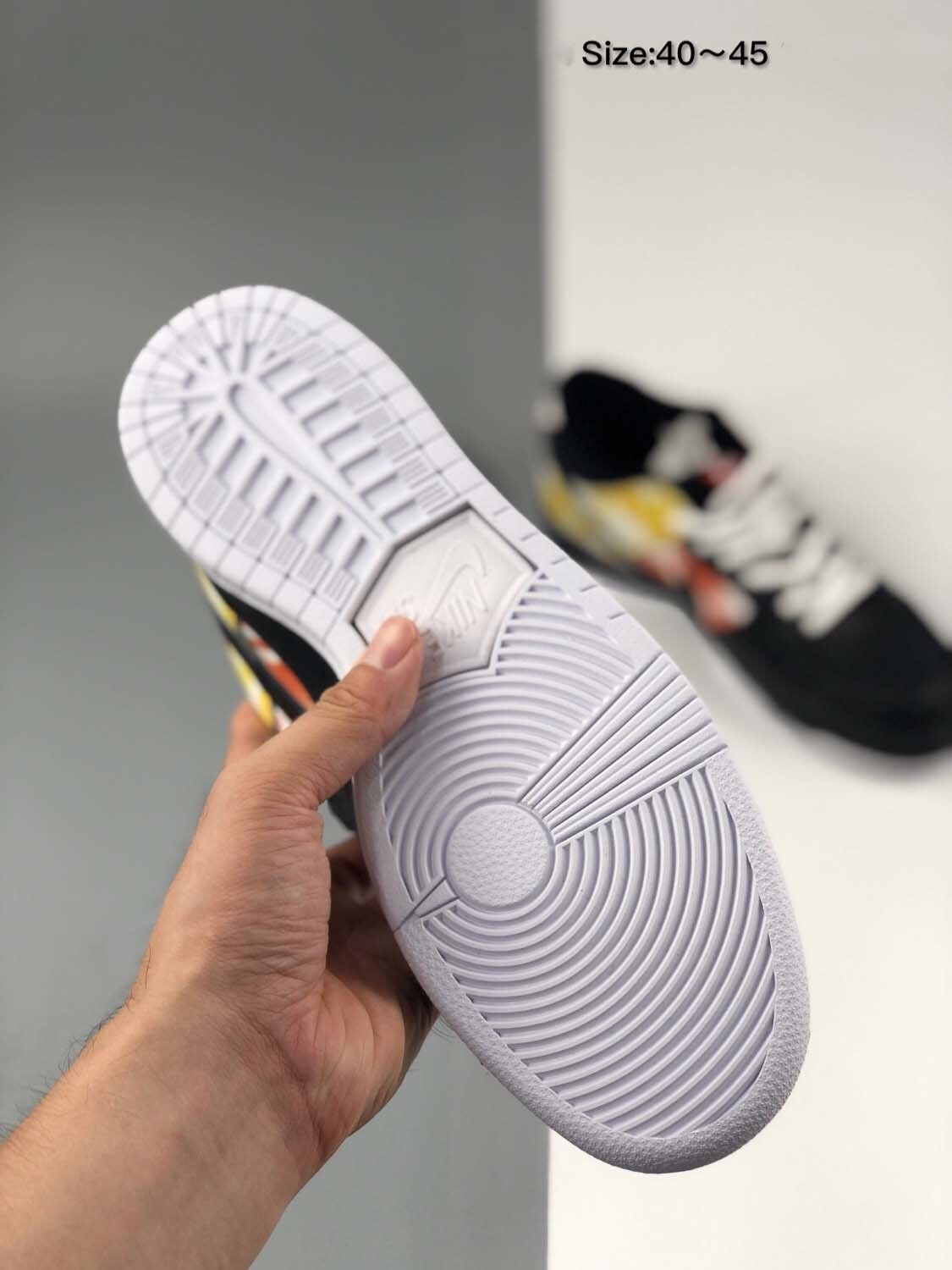 $59-LDN-124 NK gallery