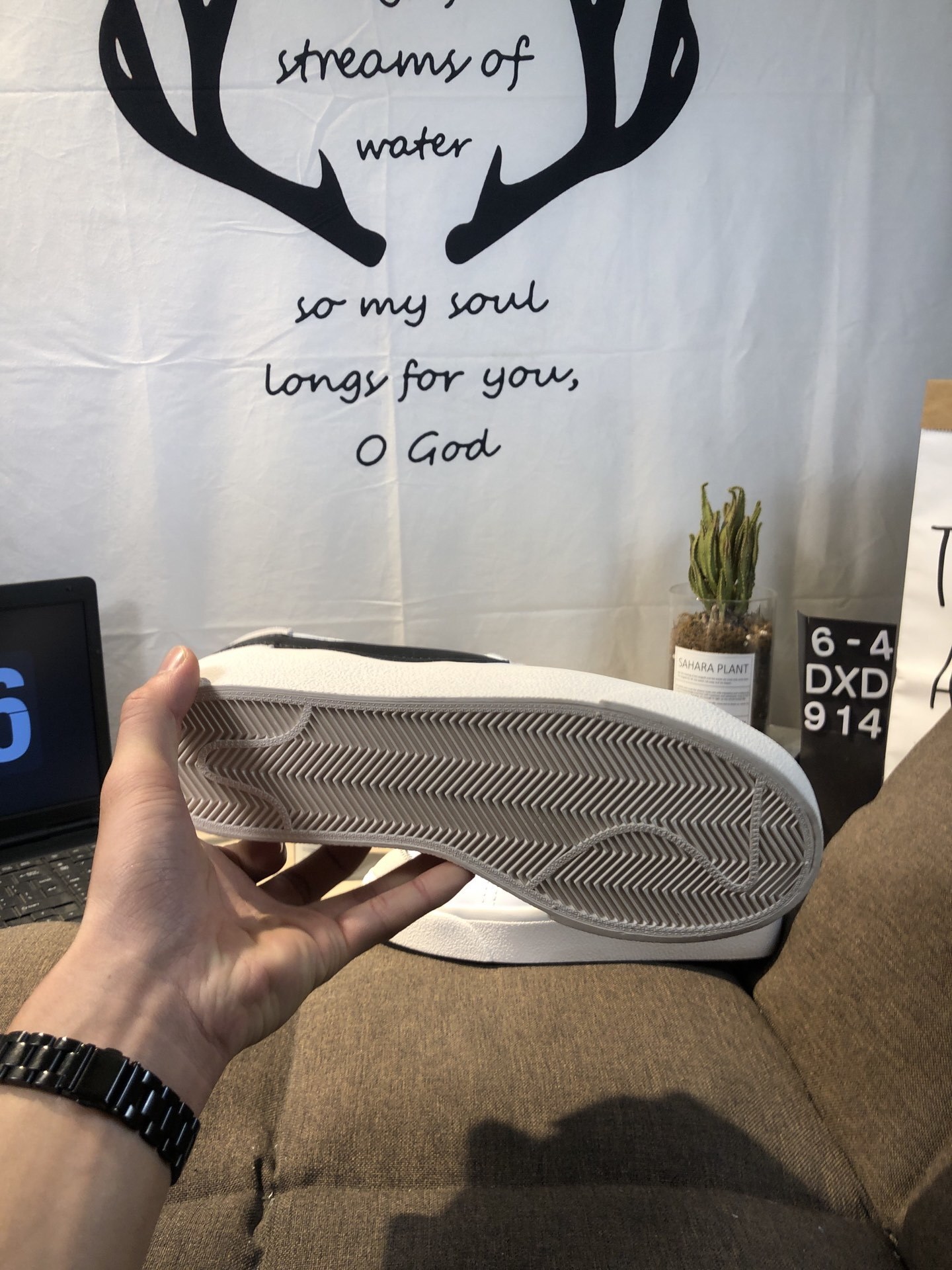 $59-LDN-138 NK gallery