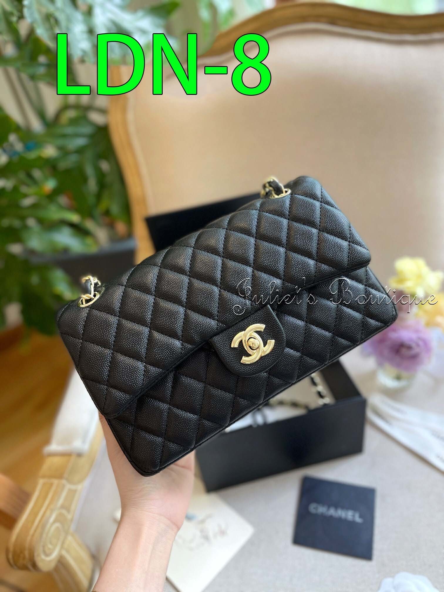 $59-LDN-341 CHA gallery