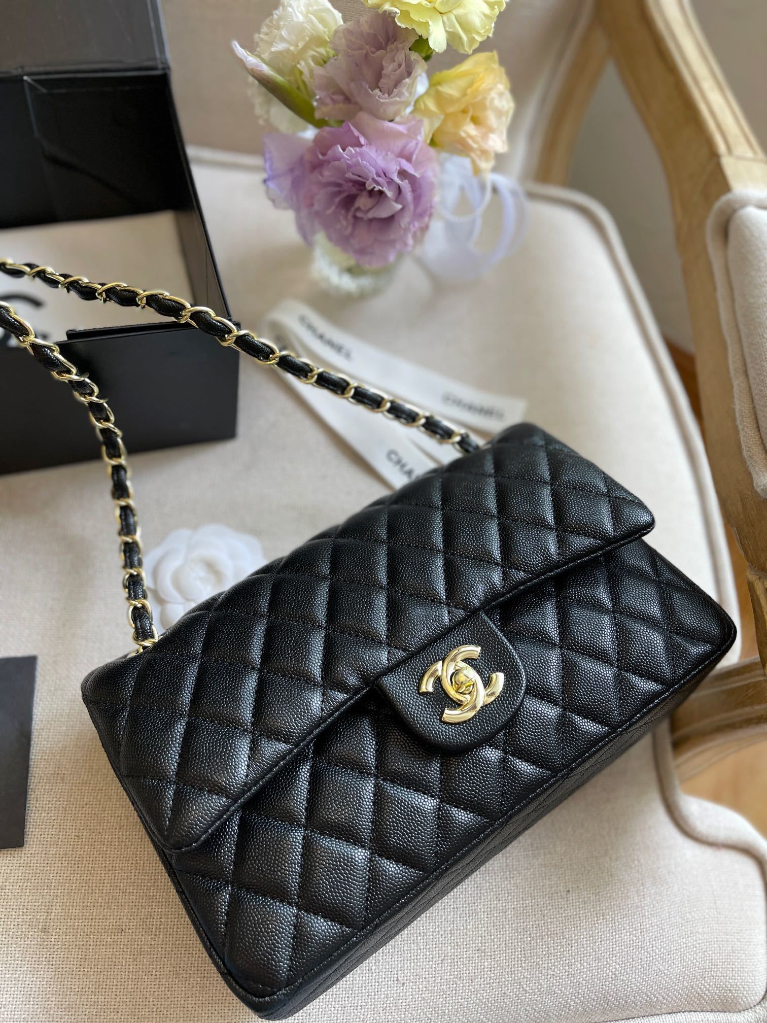 $59-LDN-341 CHA gallery