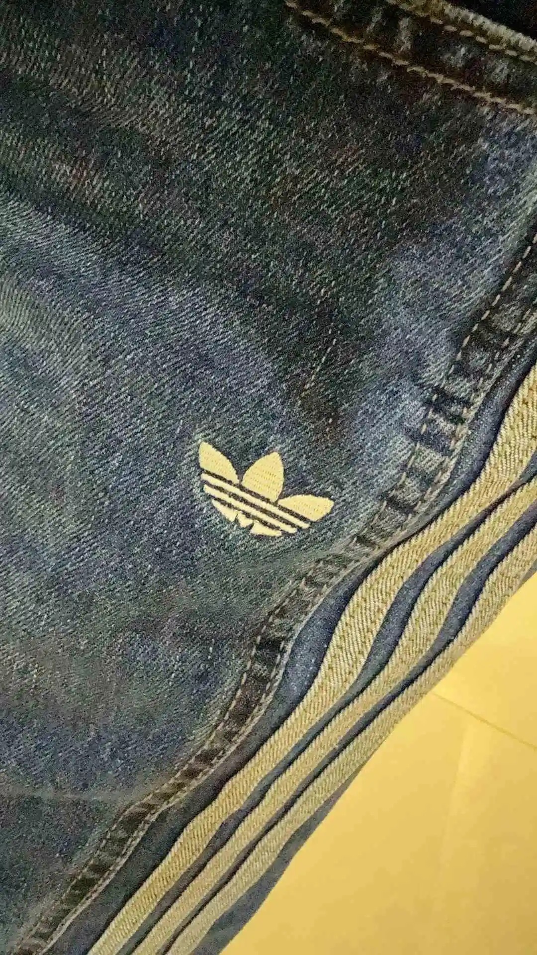 $59.9-LDN-902 gallery