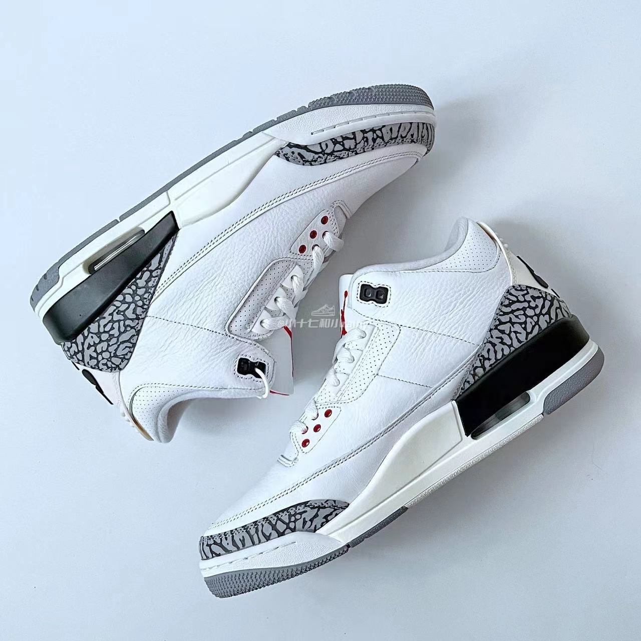 $60-LDN-119 NK gallery