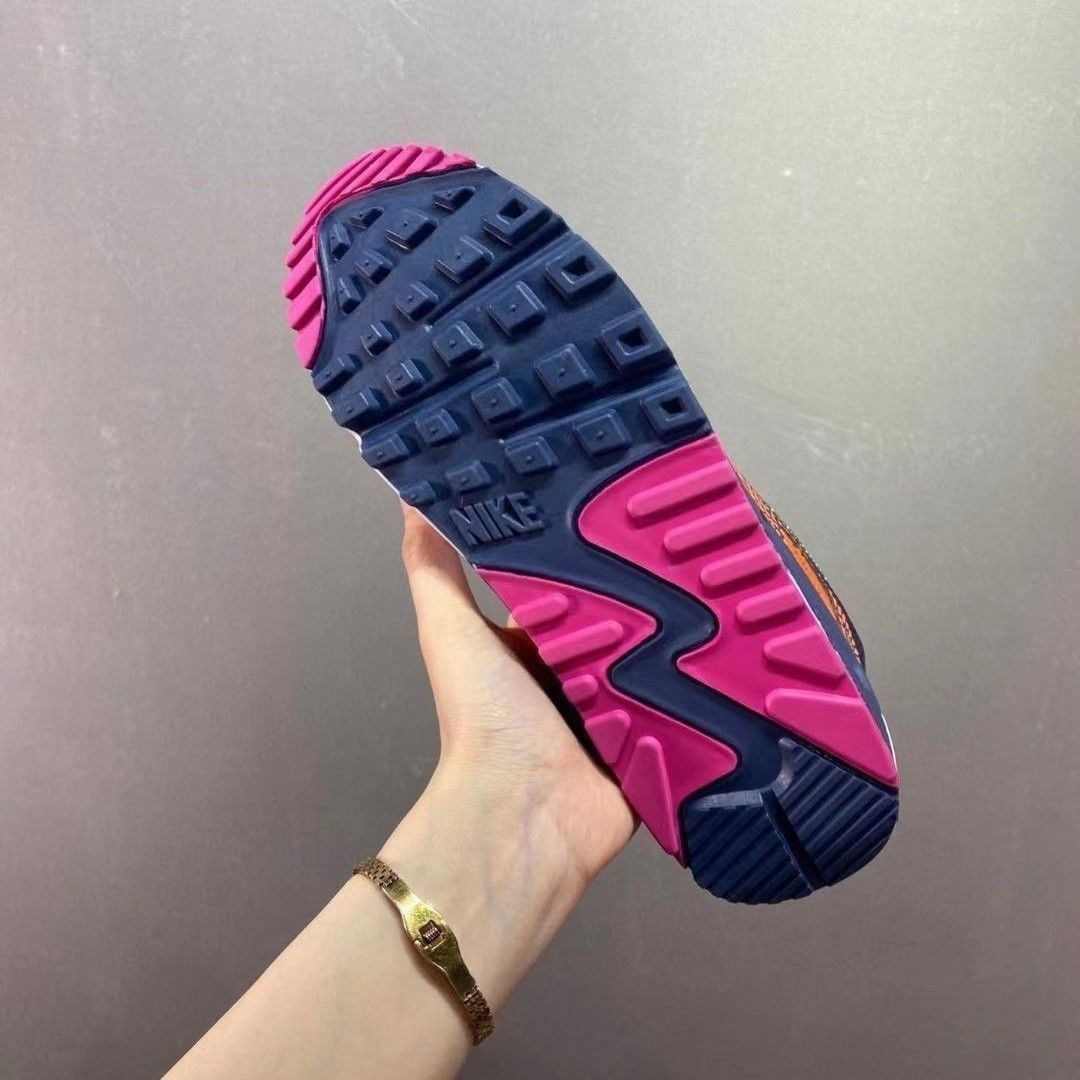 $60-LDN-127 NK gallery