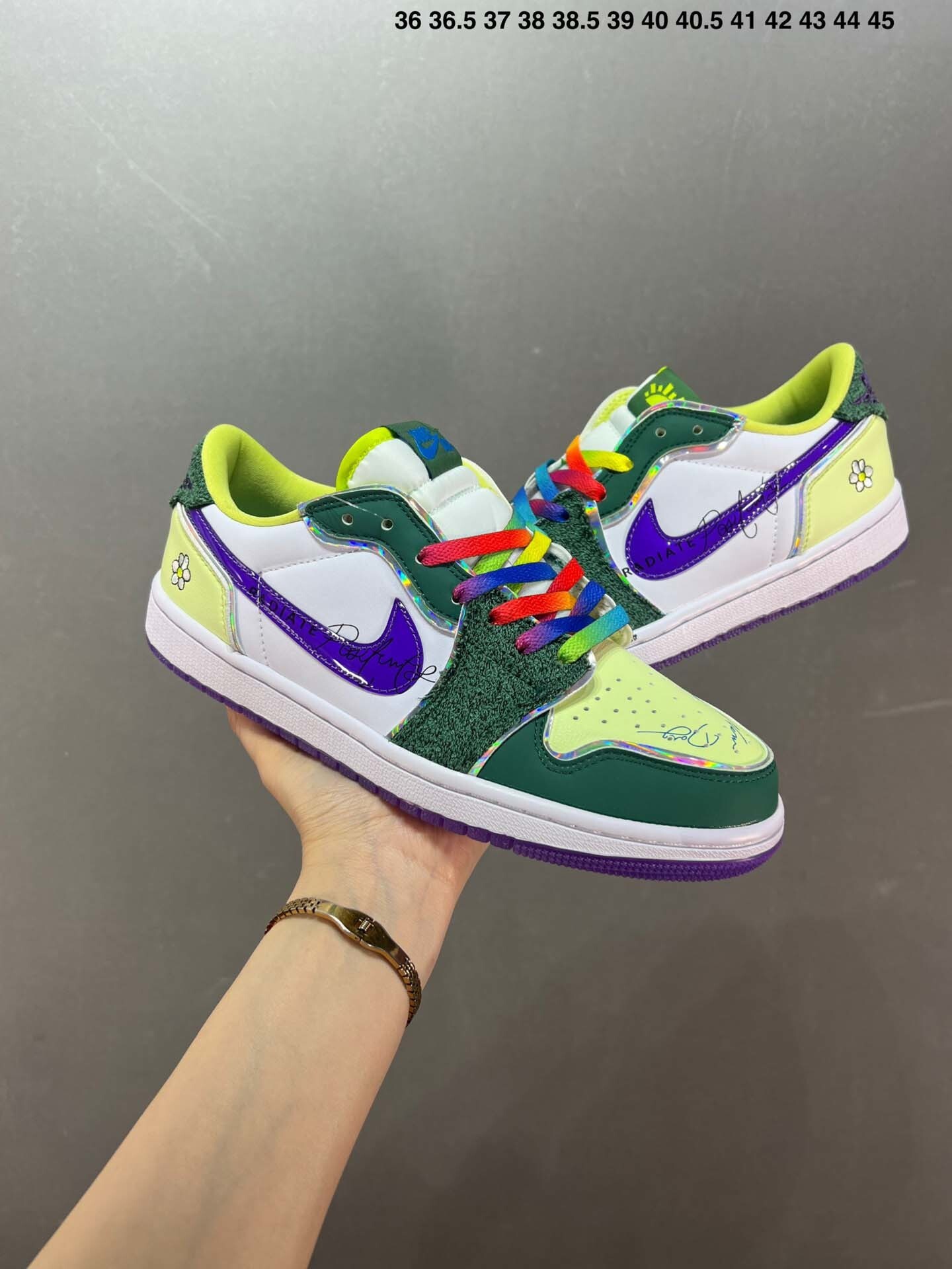 $60-LDN-132 NK gallery