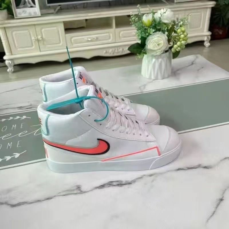 $60-LDN-14 NK gallery