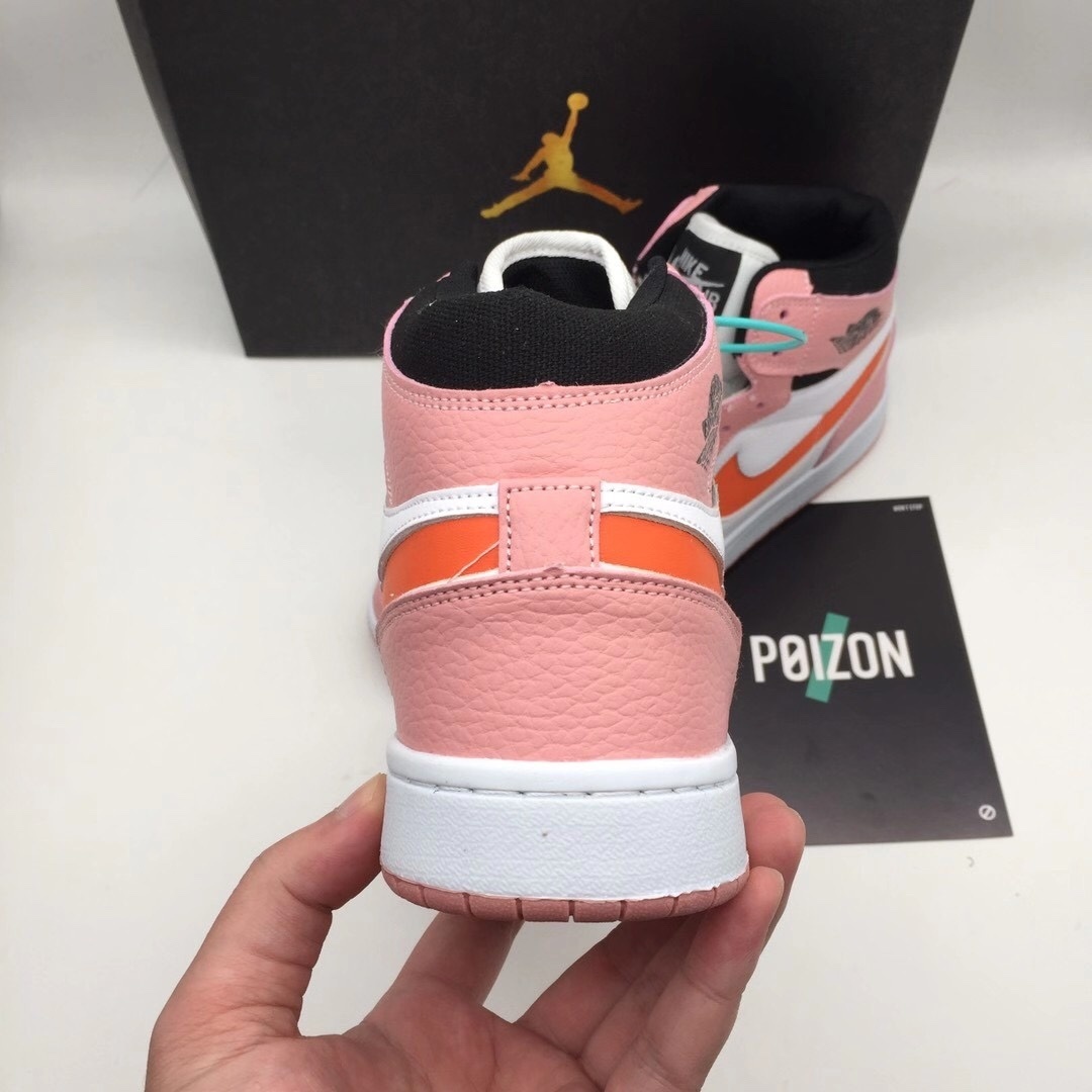 $60-LDN-161 NK gallery