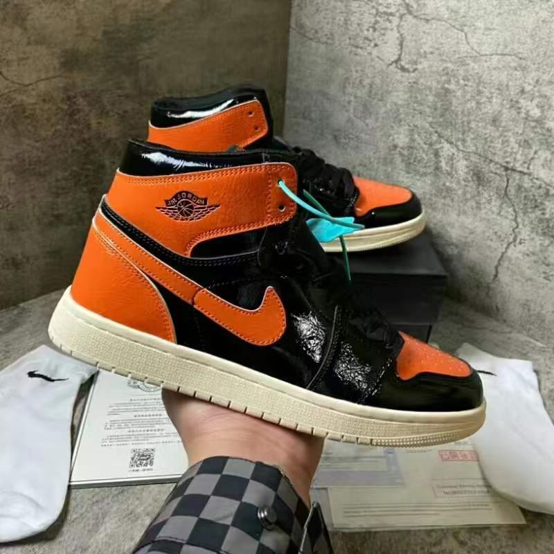 $60-LDN-161 NK gallery