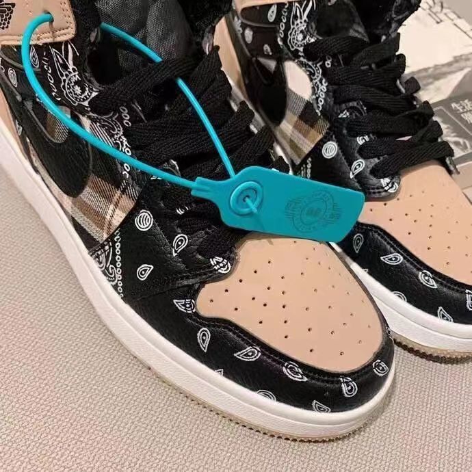 $60-LDN-164 NK gallery