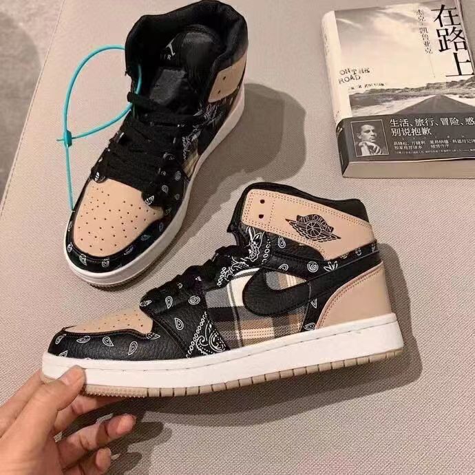 $60-LDN-164 NK gallery