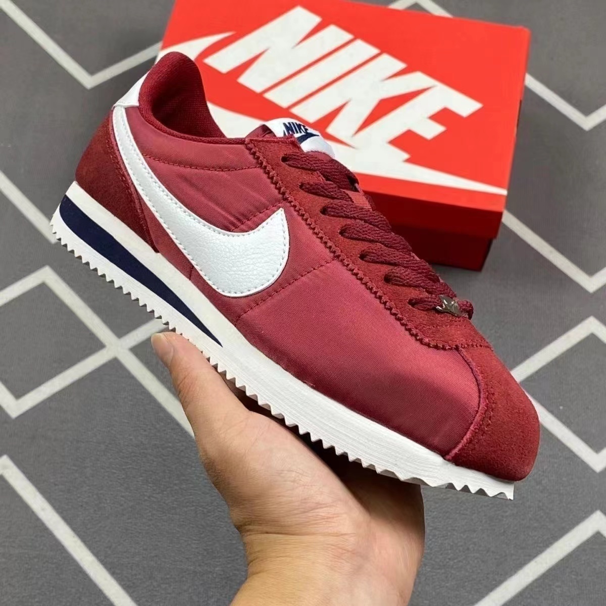 $60-LDN-170 NK gallery