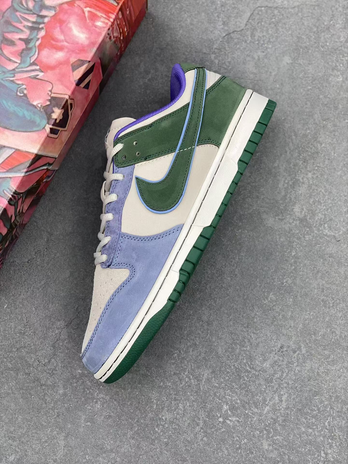 $60-LDN-184 NK gallery