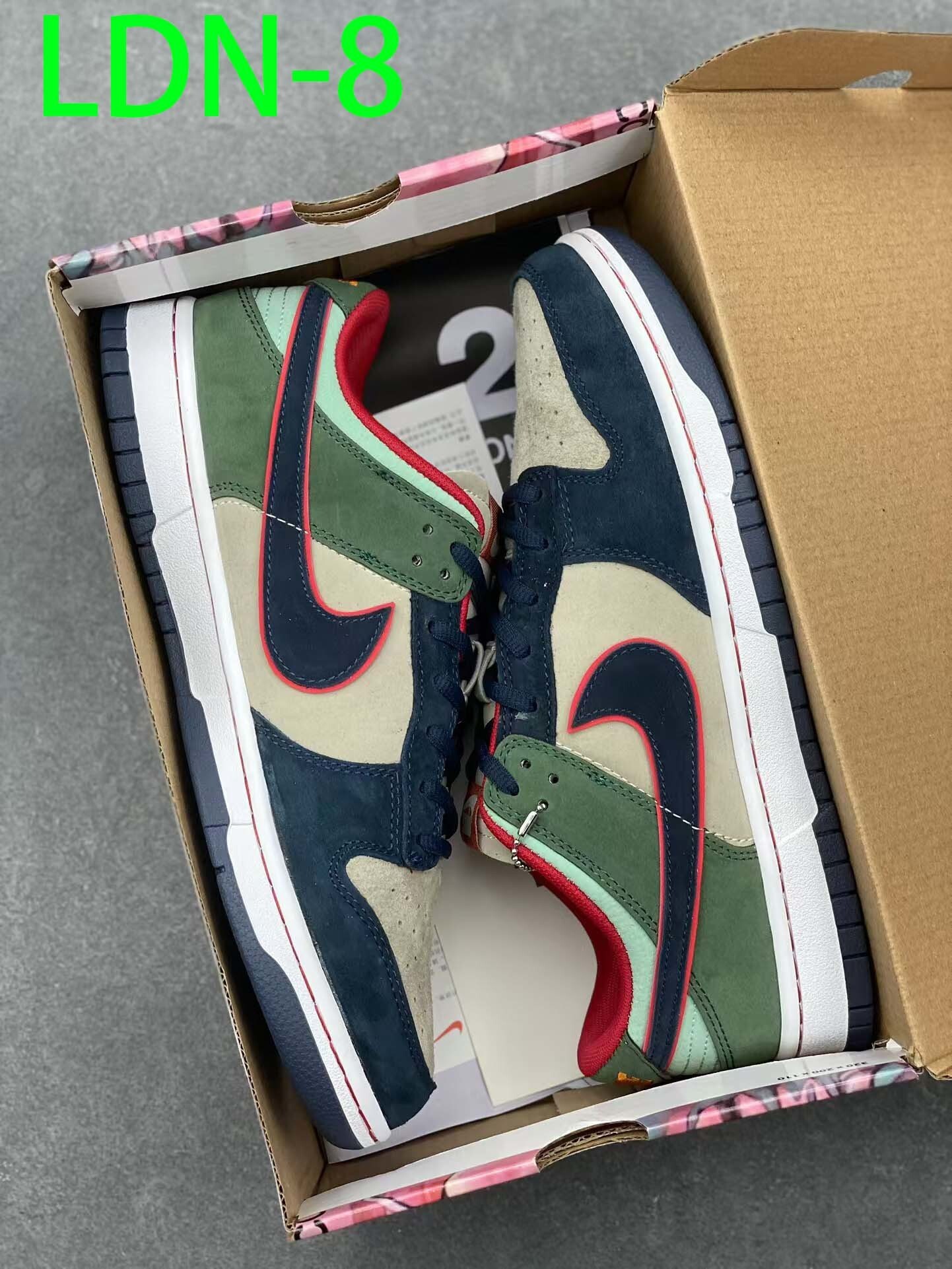 $60-LDN-184 NK gallery