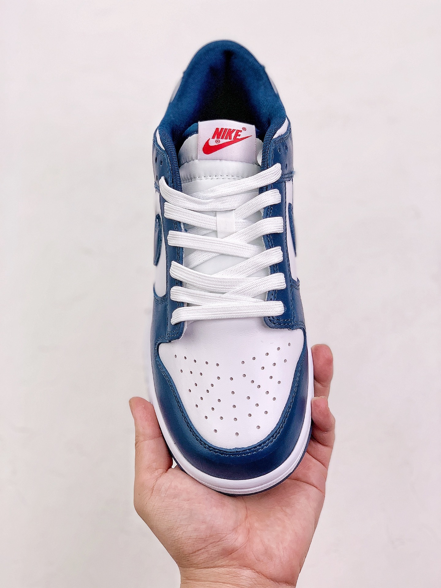 $60-LDN-185 NK gallery