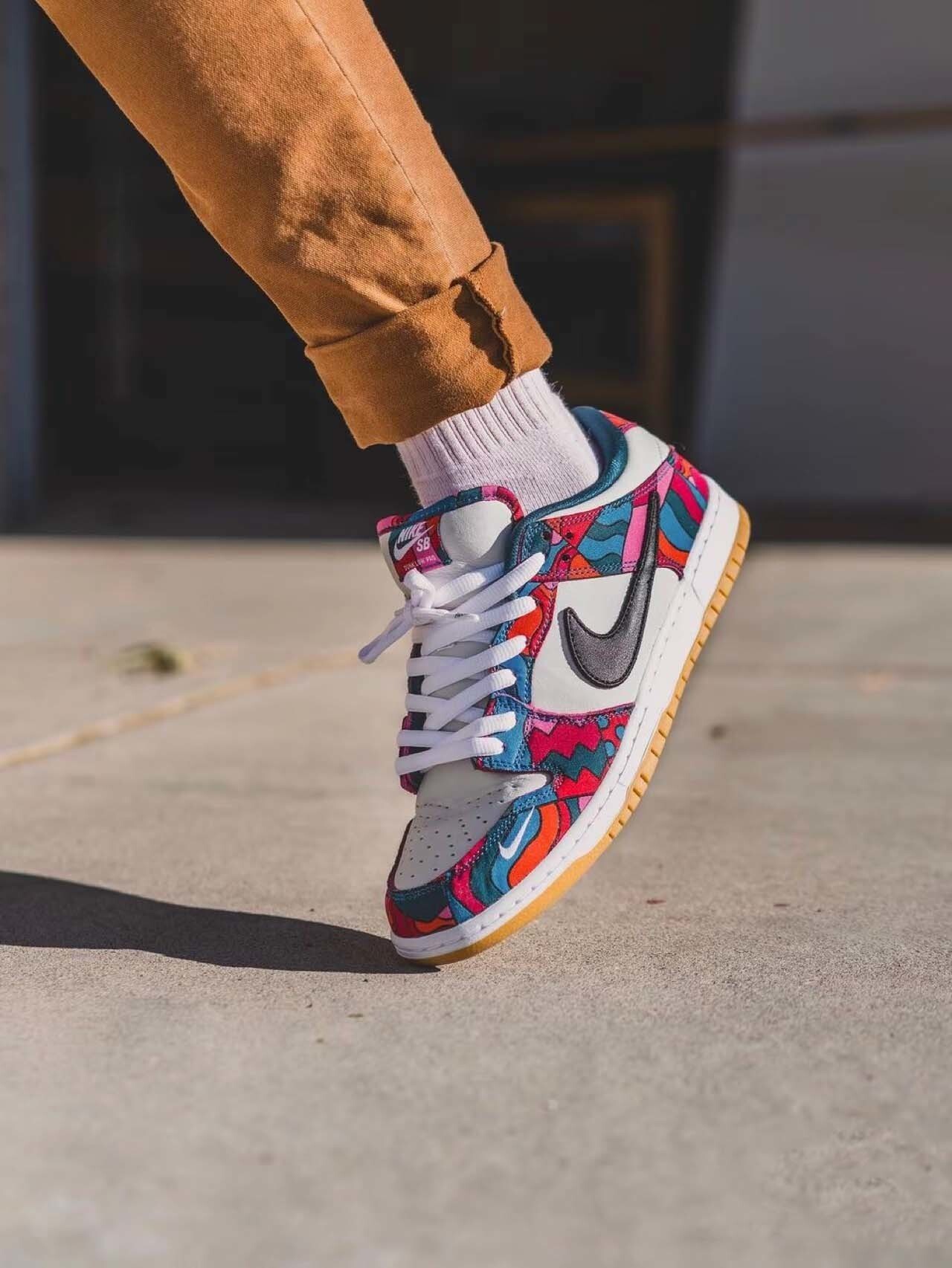 $60-LDN-24 NK gallery