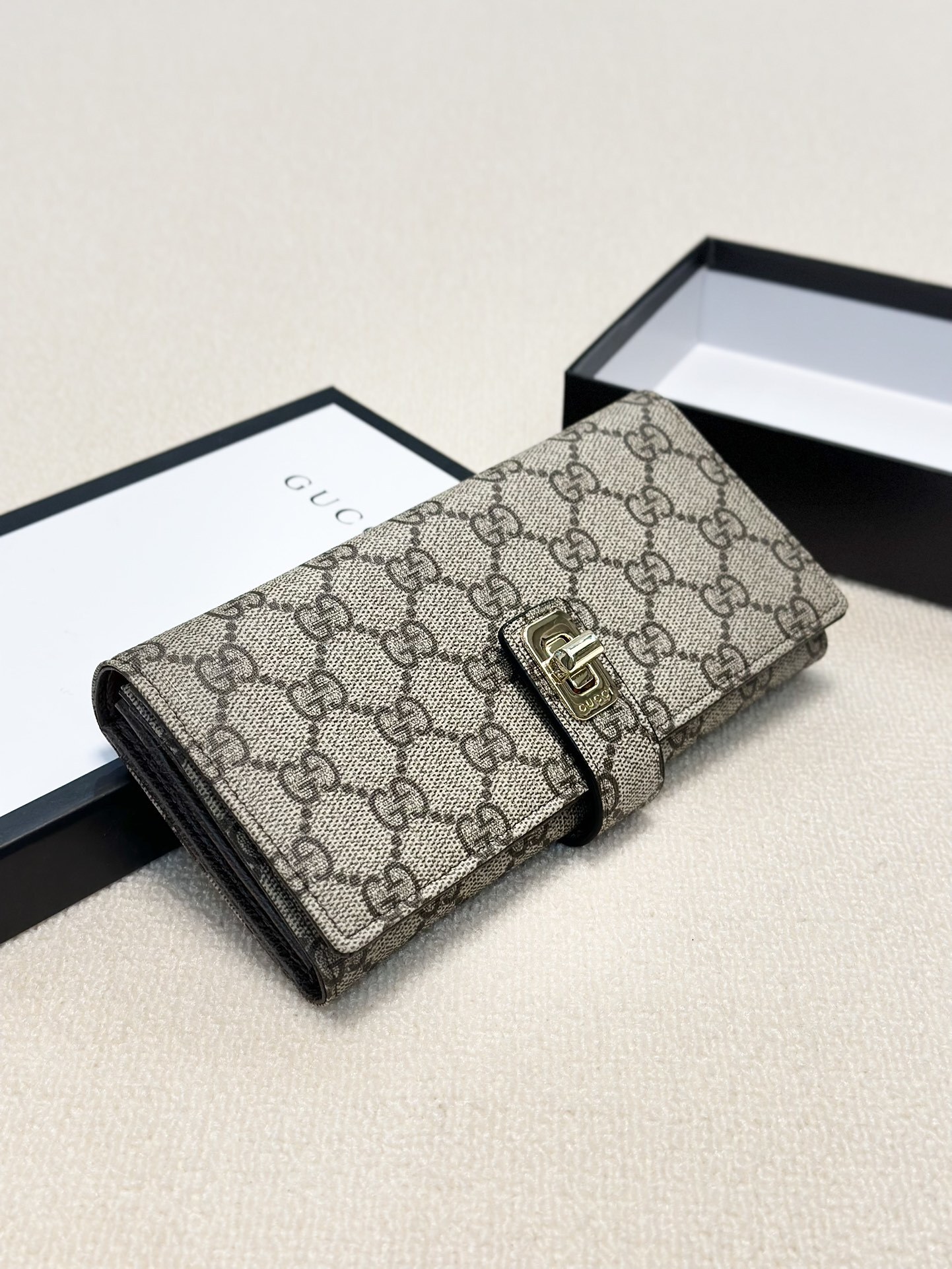 $60-LDN-280 GCI gallery