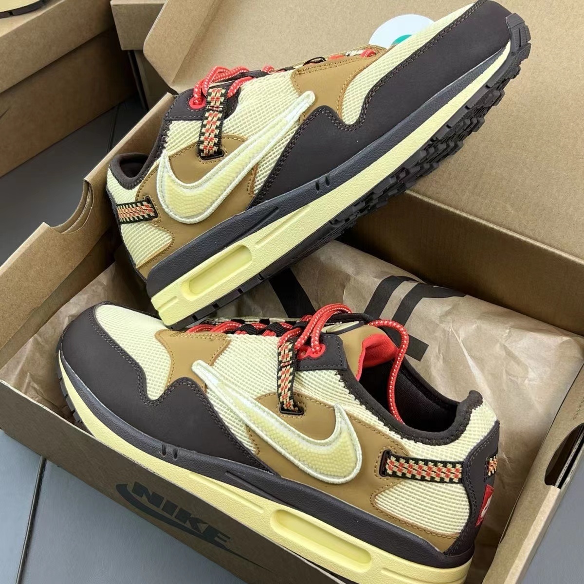 $60-LDN-35 NK gallery