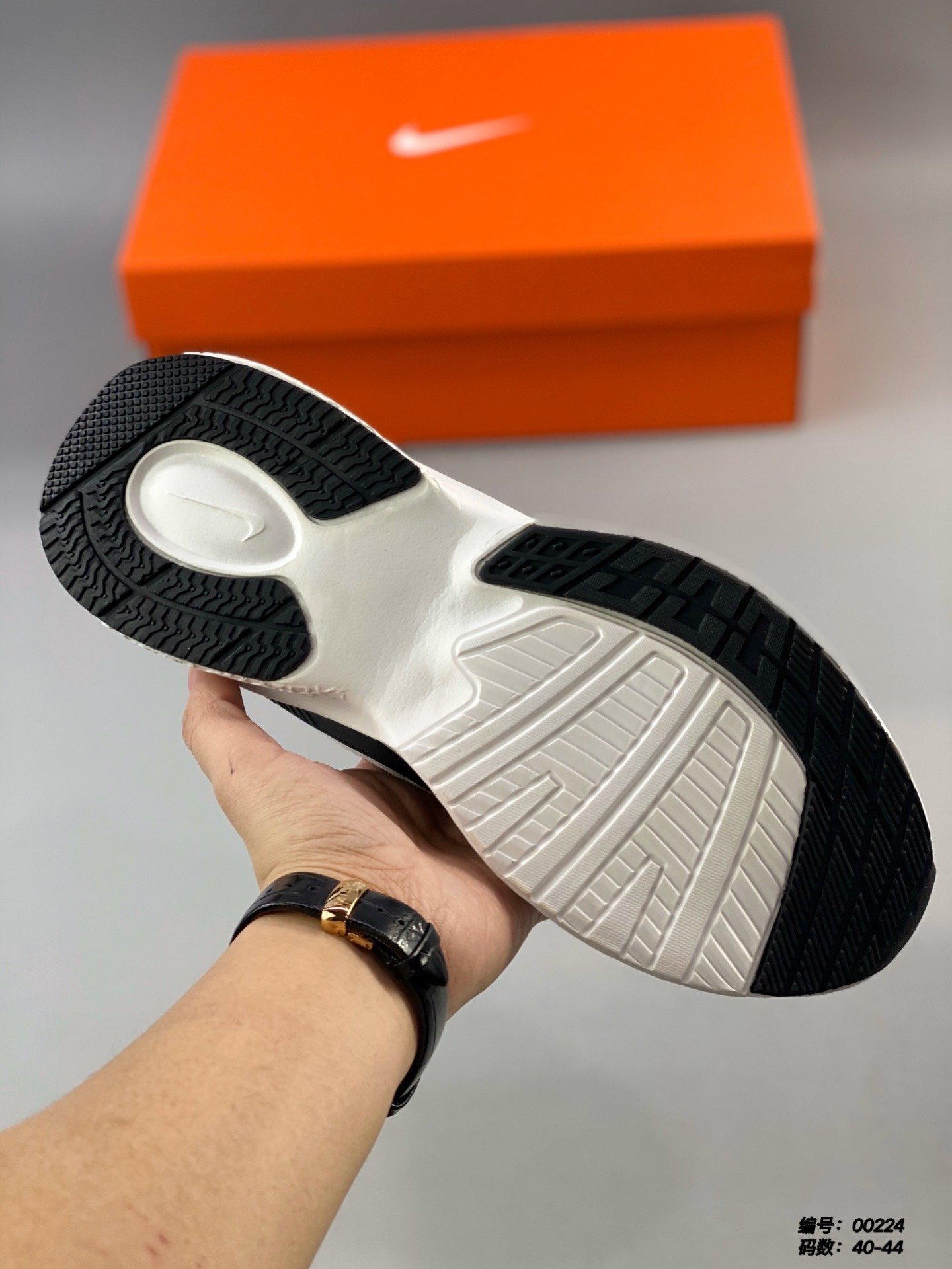 $60-LDN-58 NK gallery