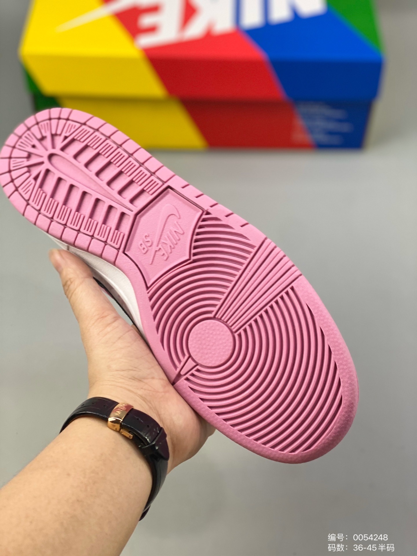 $60-LDN-77 NK gallery