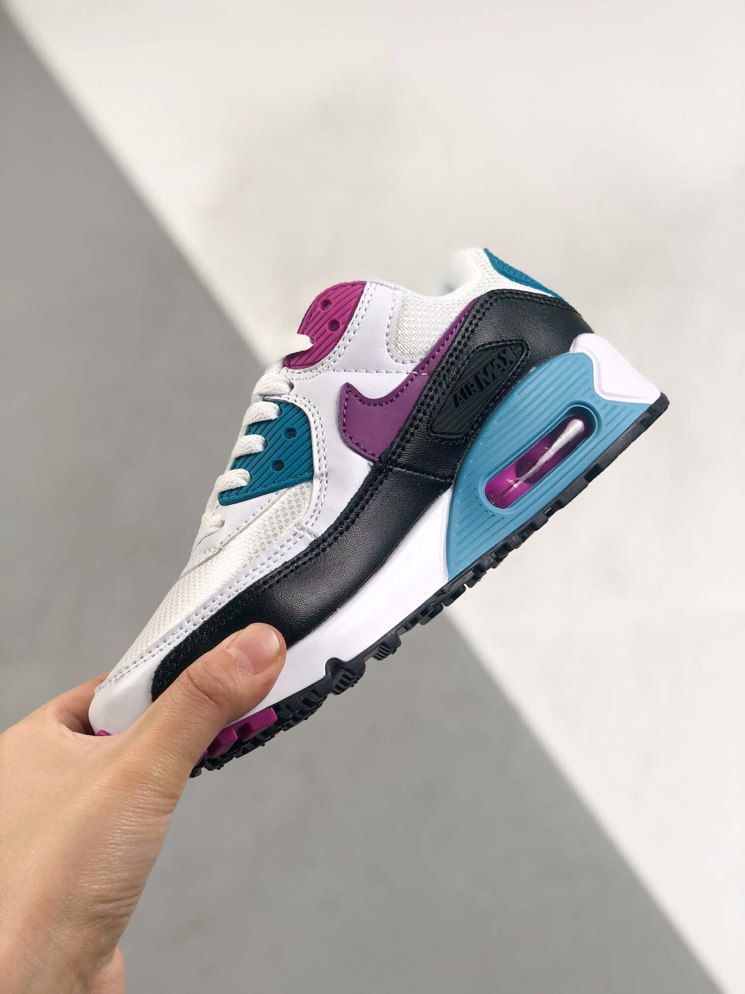 $60-LDN-78 NK gallery