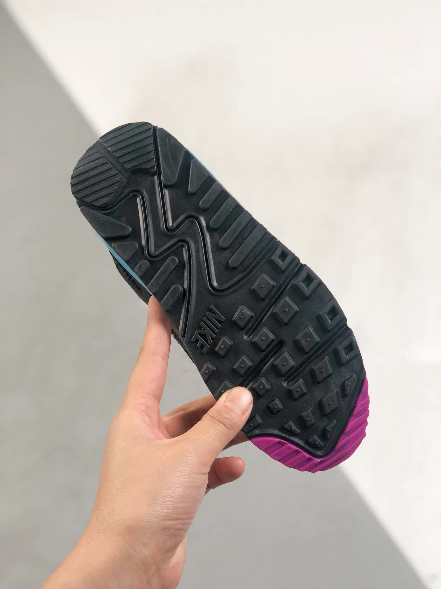 $60-LDN-78 NK gallery