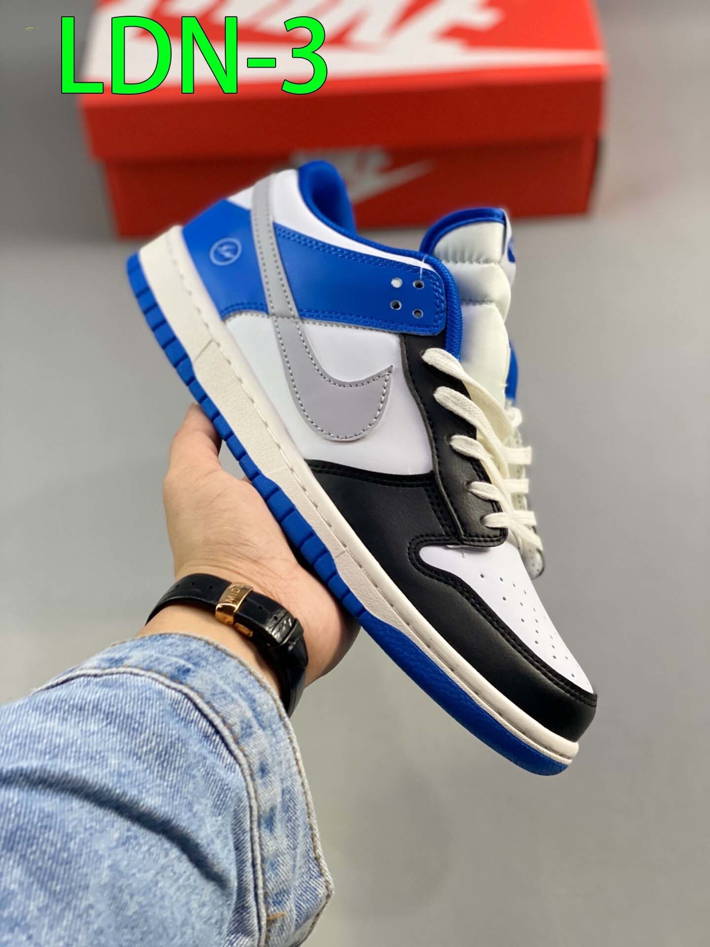 $60-LDN-86 NK gallery