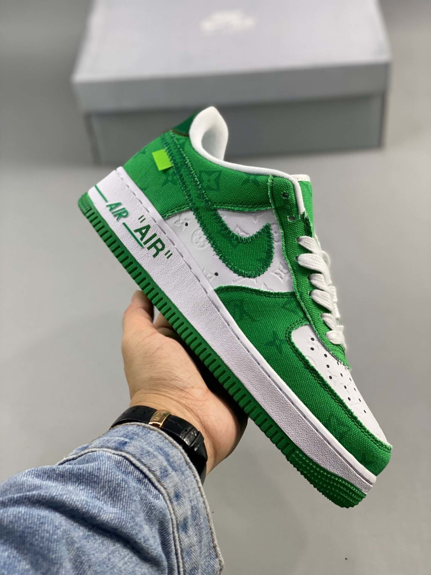 $60-LDN-87 NK gallery