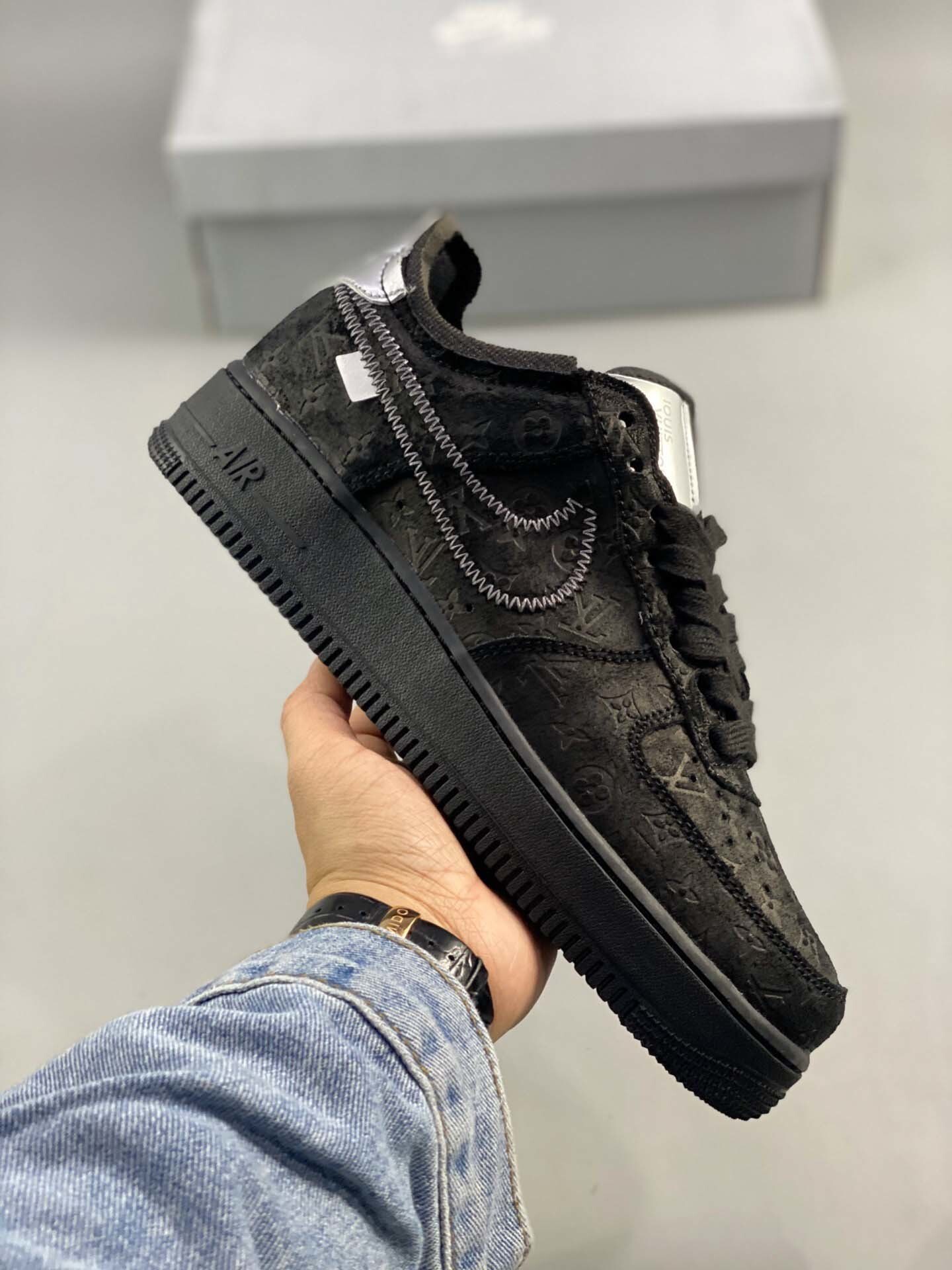 $60-LDN-87 NK gallery