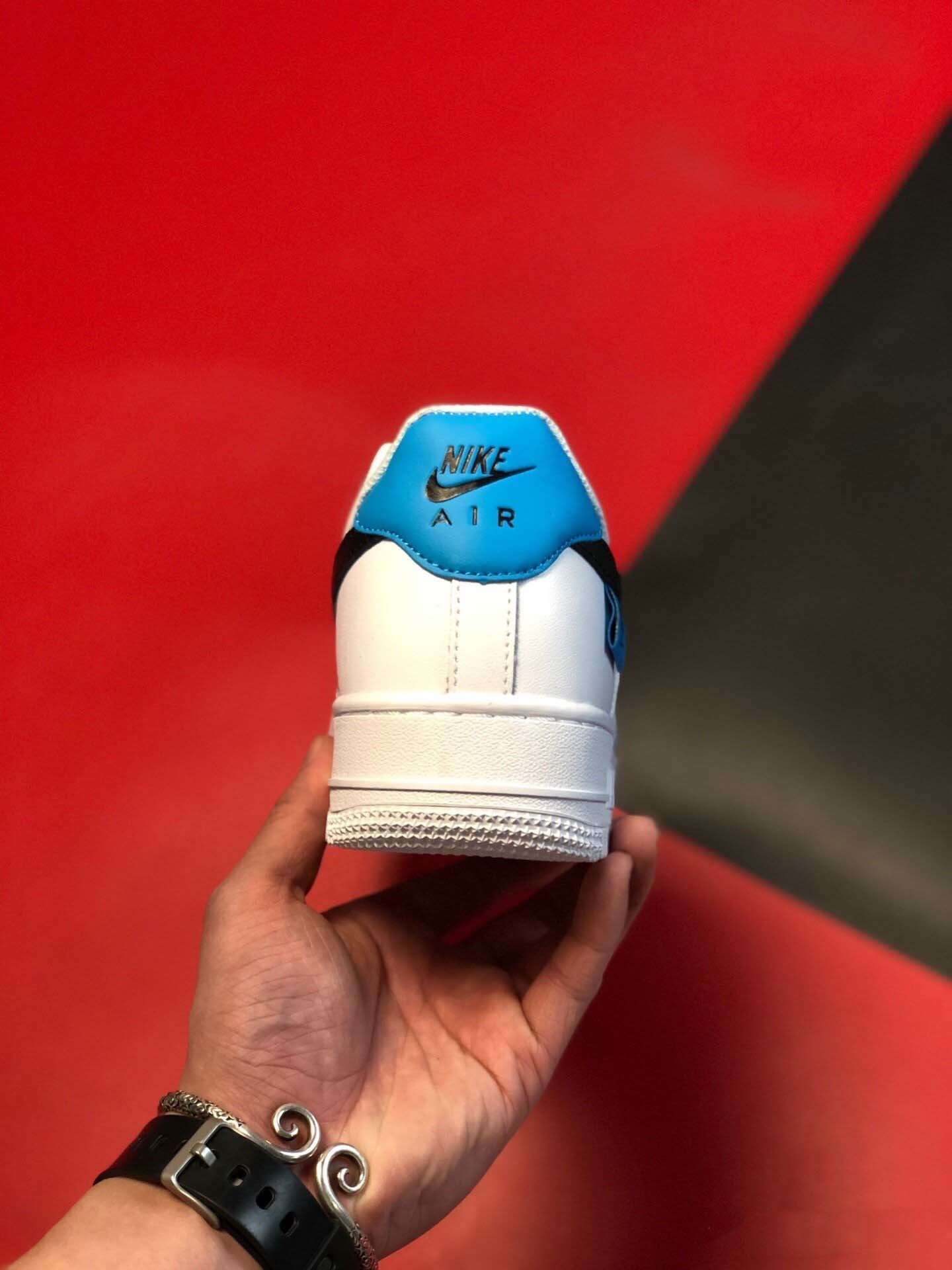 $60-LDN-89 NK gallery