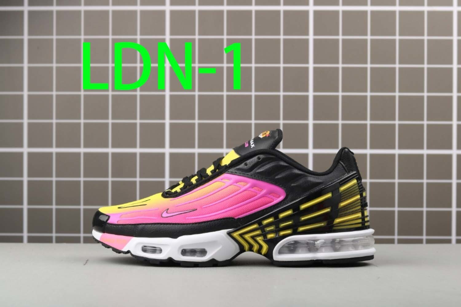 $60-LDN-94 NK gallery