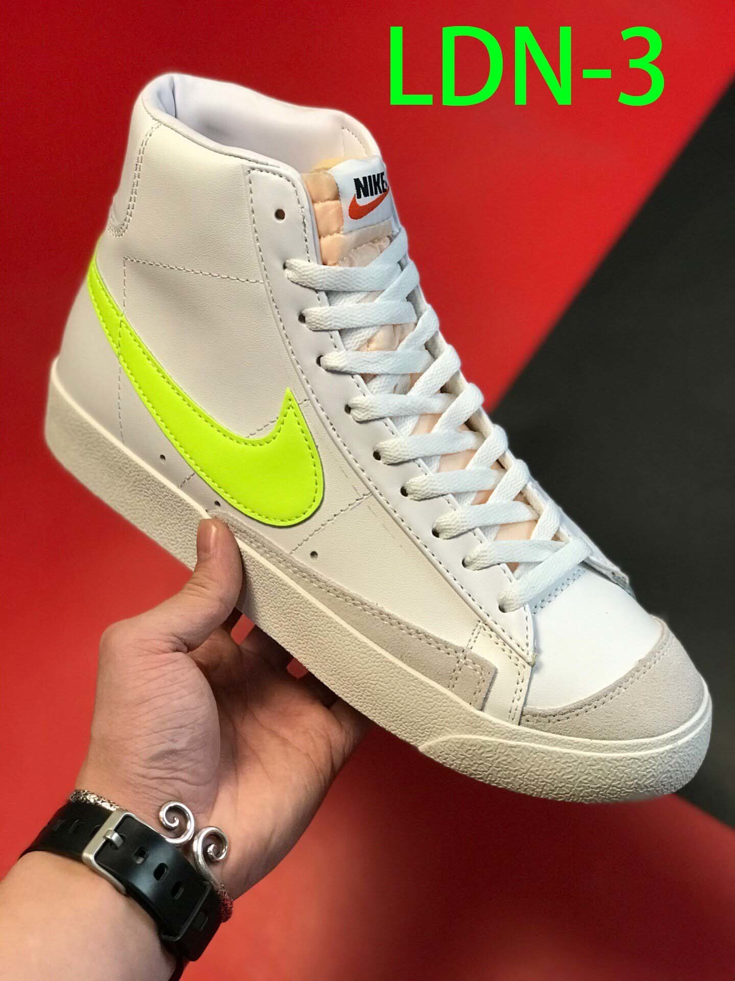 $60-LDN-95 NK gallery