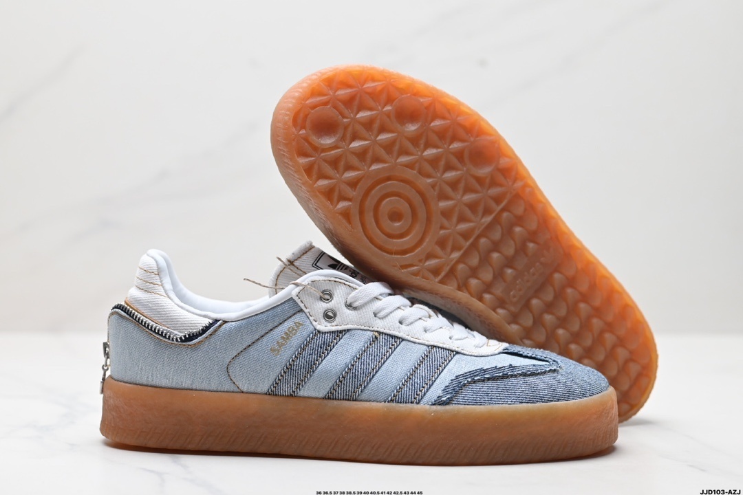 $61-LDN-636 AD gallery