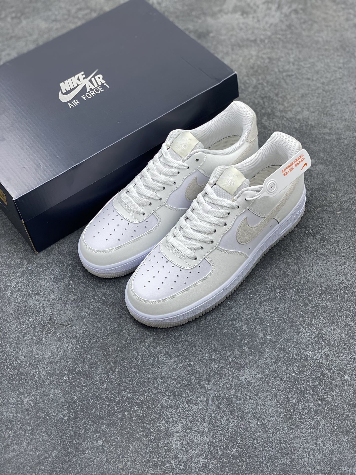 $62-LDN-169 NK gallery