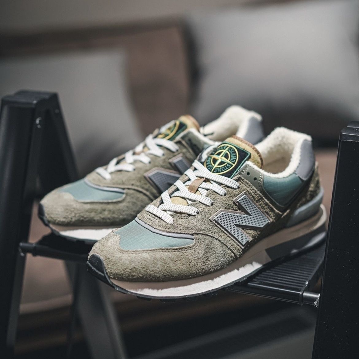 $62-LDN-484 NB gallery