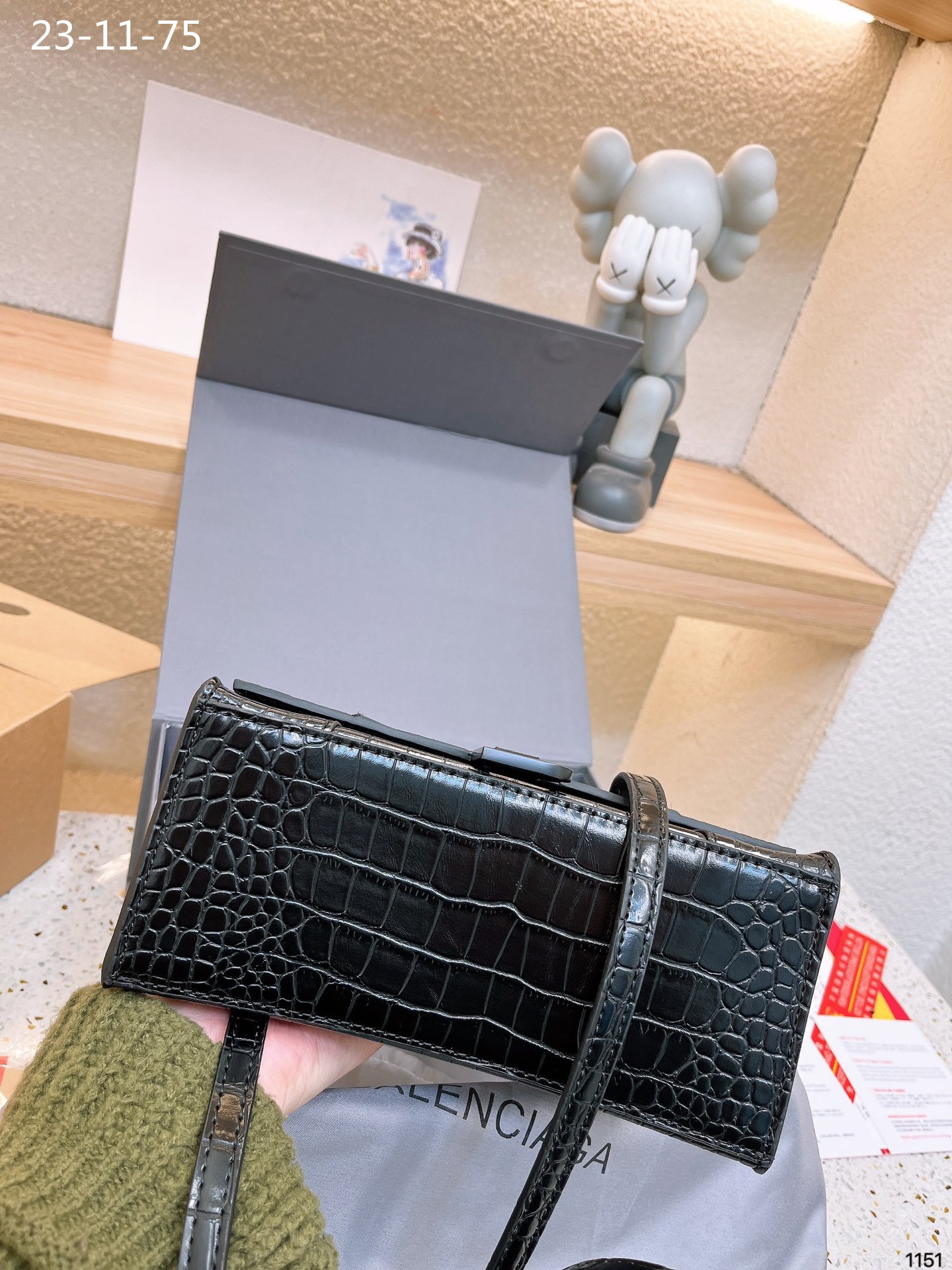 $62.99-LDN-665 Bacga gallery