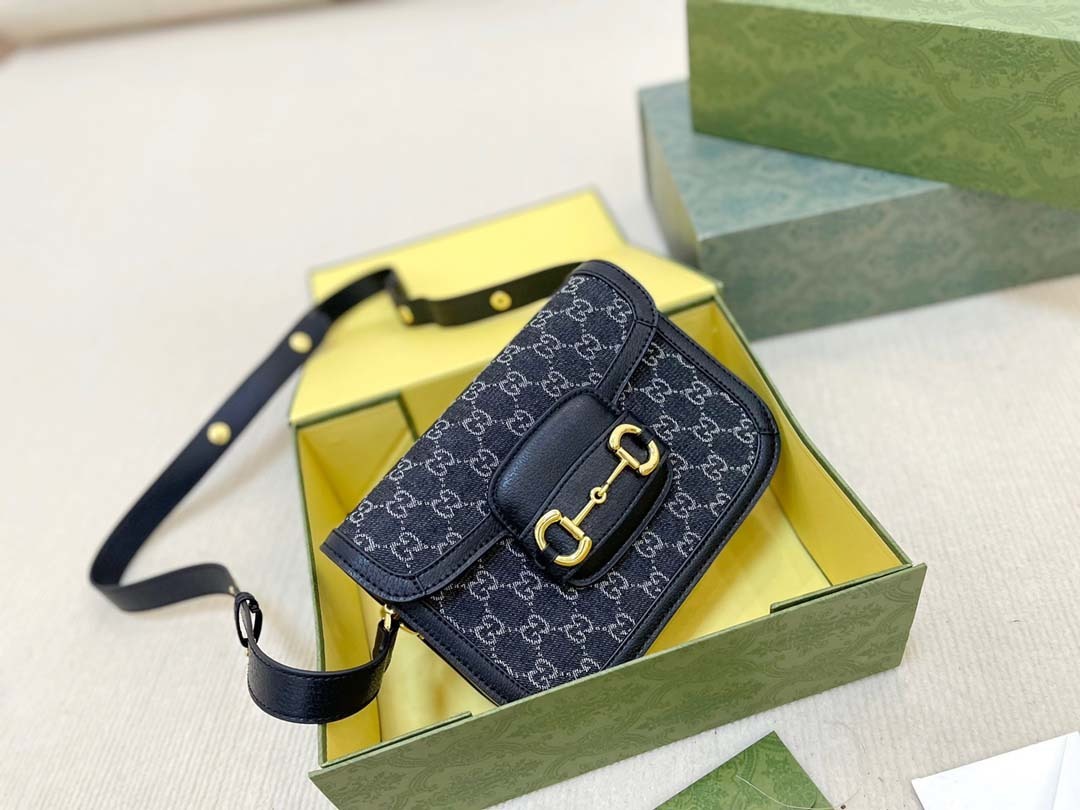 $63-LDN-227 GCI gallery