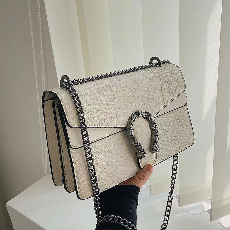 $63-LDN-236 GCI gallery