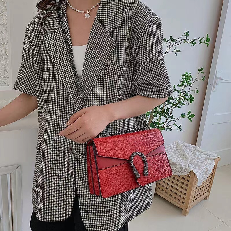 $63-LDN-236 GCI gallery