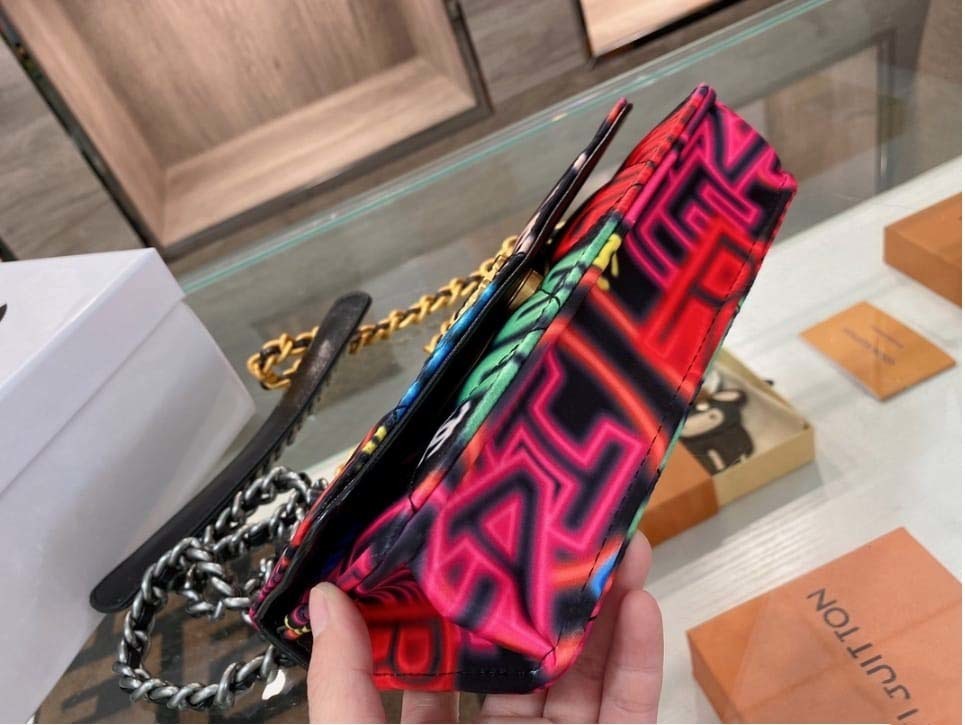 $63-LDN-346 CHA gallery