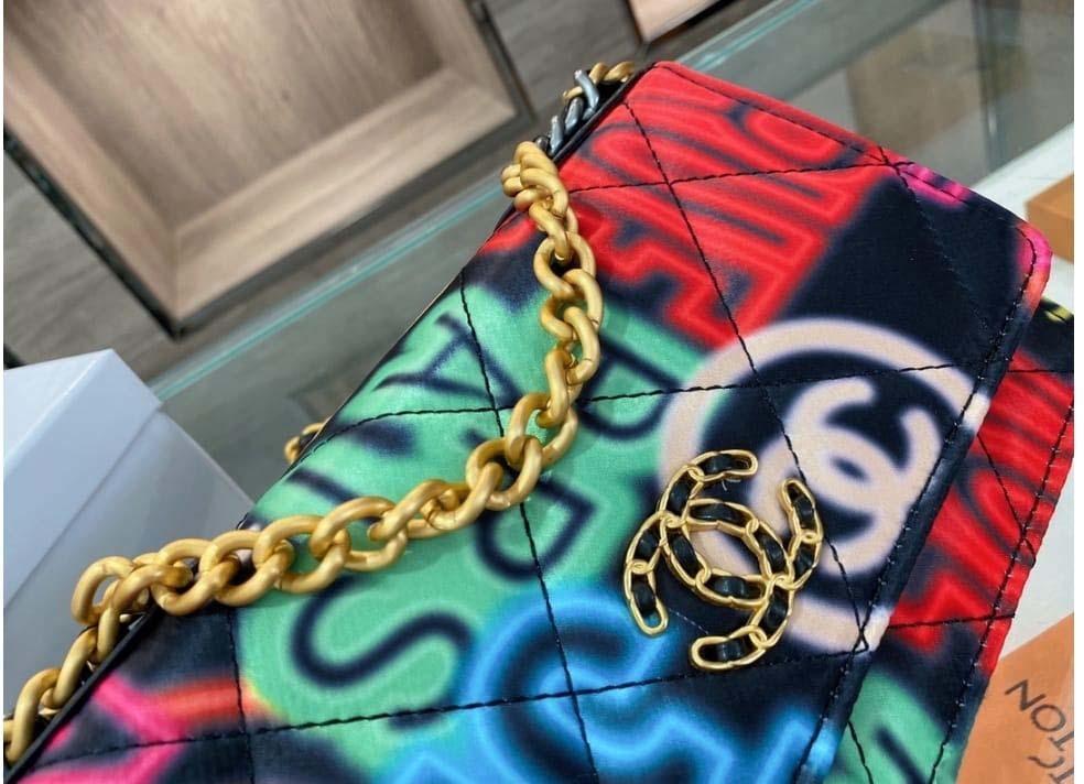 $63-LDN-346 CHA gallery