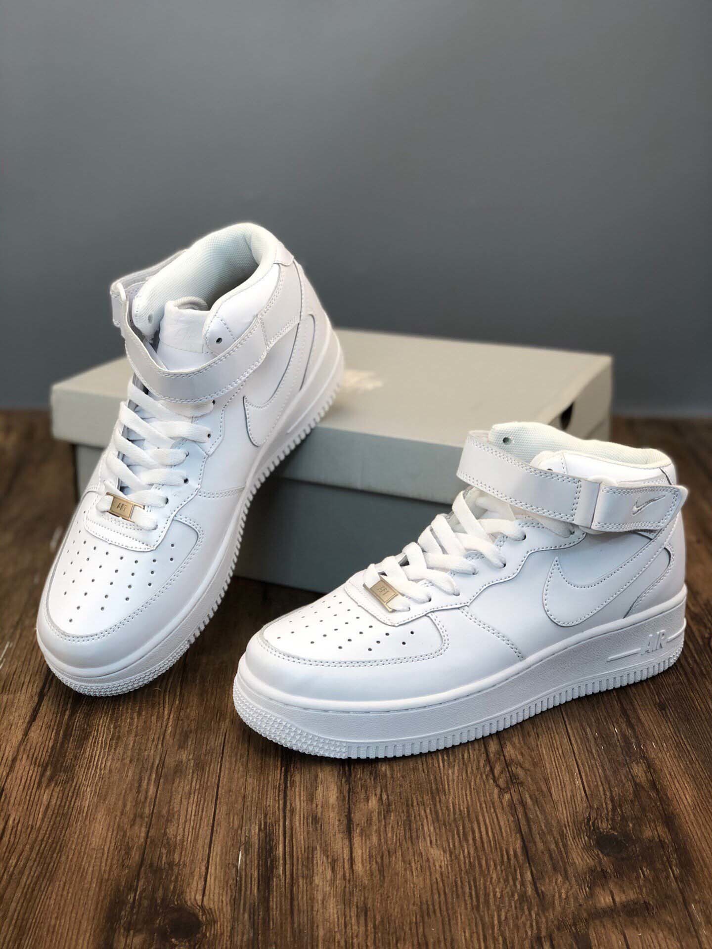 $63-LDN-90 NK gallery