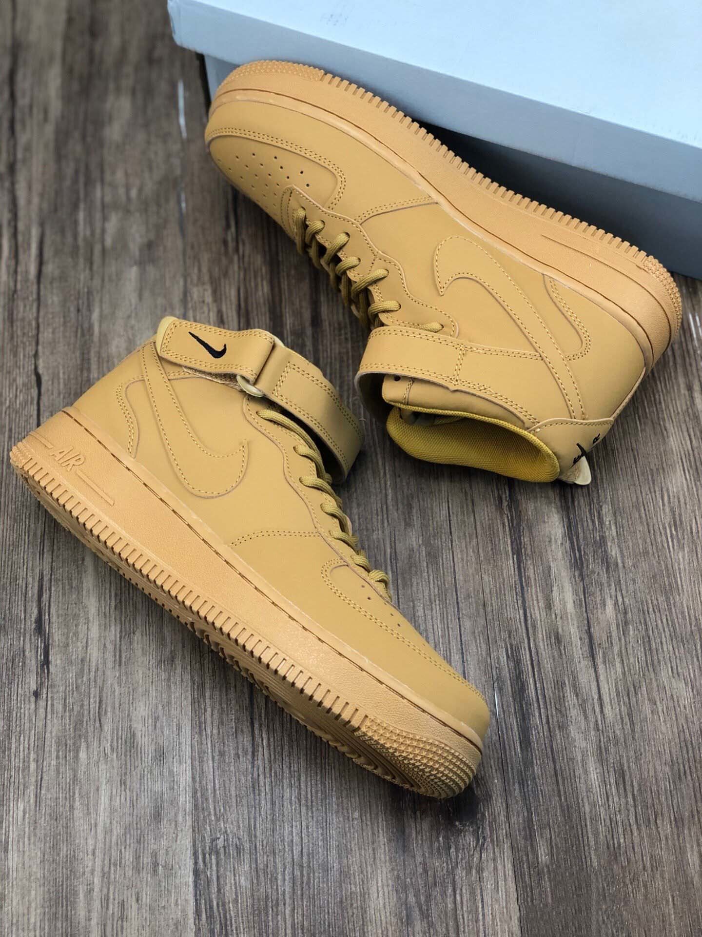 $63-LDN-90 NK gallery