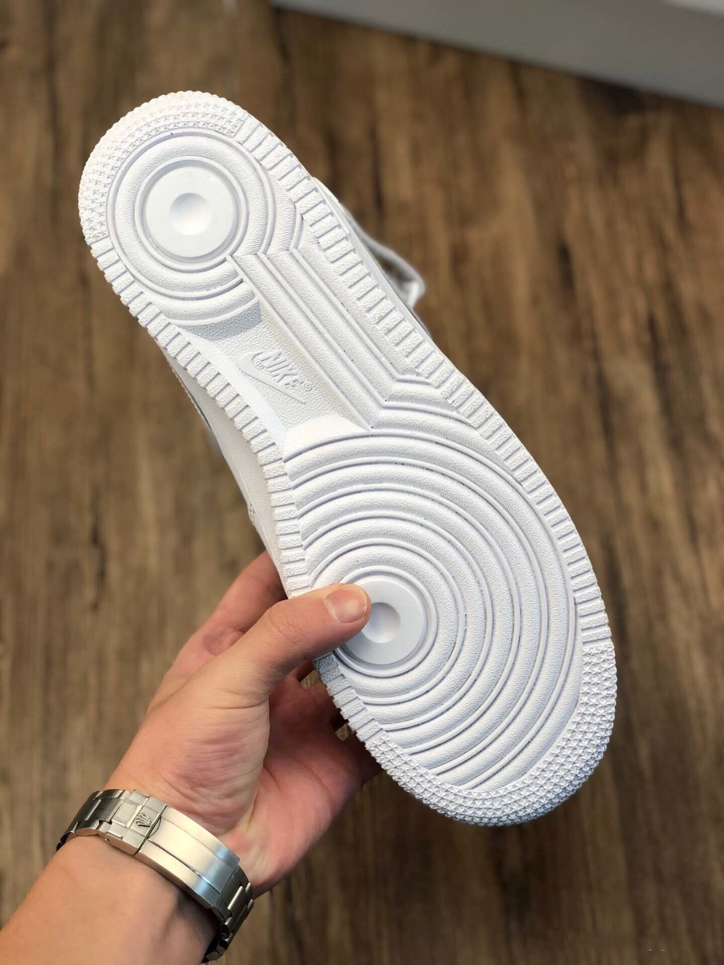 $63-LDN-90 NK gallery