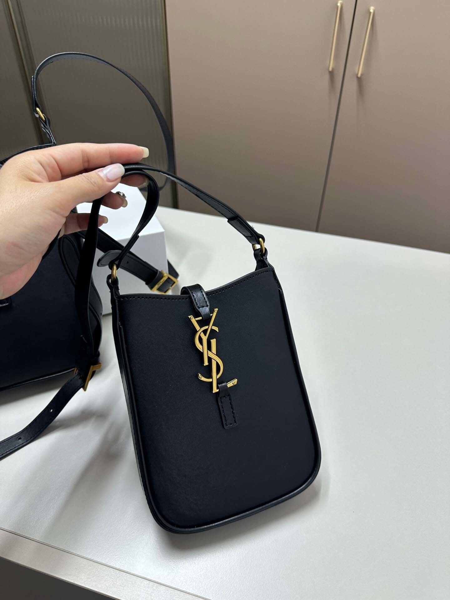 $63.89-LDN-386 YSL gallery